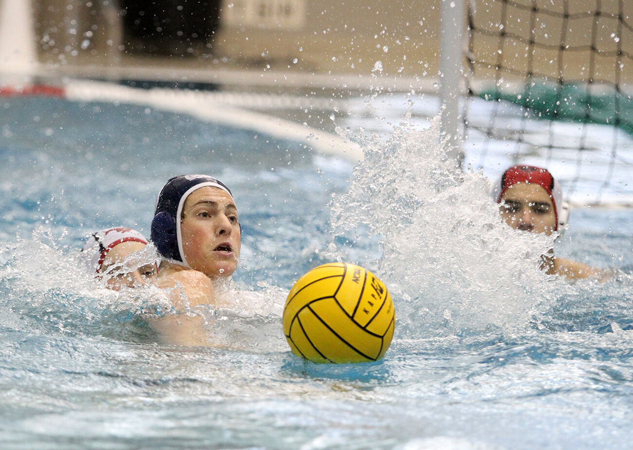 Missouri Water Polo District Semifinal: SLUH 10, Parkway Central 5